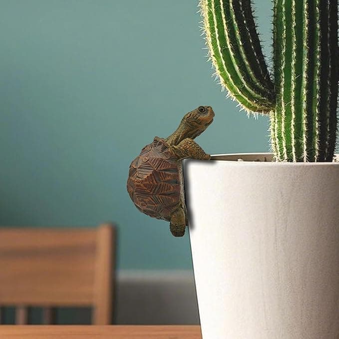 Mini Turtle Statue Miniature Tortoise Figurine Plant Pot Hanger, Realistic Resin Climbing Turtle Ornament Garden Decor for Bonsai Succulents Aquariums, Creative Gift for Plant Parents